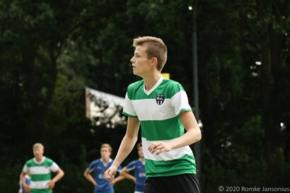 20200912NicKvhA3-UdiKinA1-016