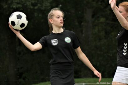 20200912NicKvhA4-KorwiA1-003