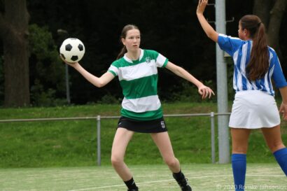 20200912NicKvhA4-KorwiA1-006