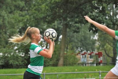 20201003NicKvhA1-DVOA2-016