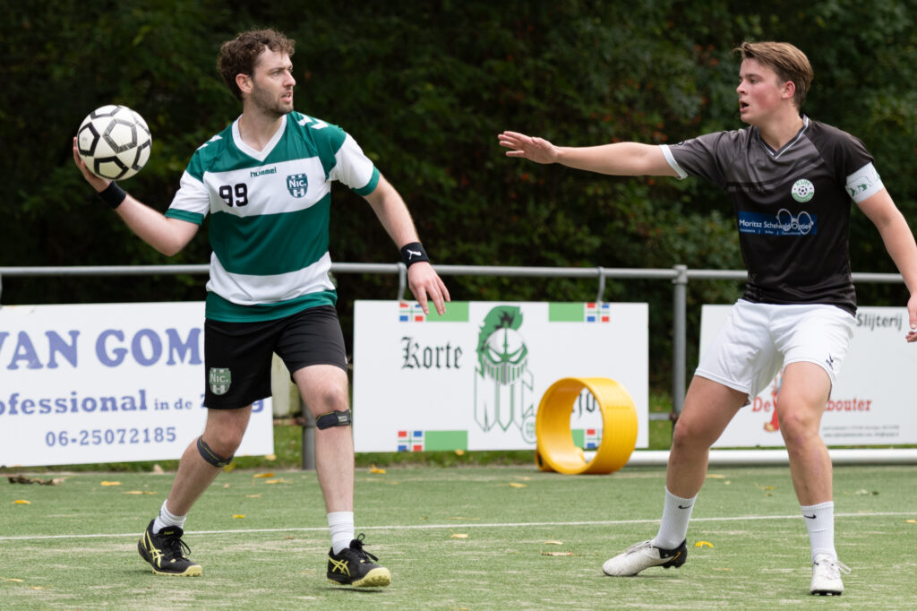 Nic. 3 - Hoogkerk 2-04