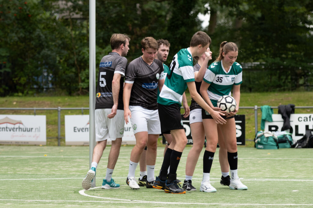 Nic. 3 - Hoogkerk 2-22
