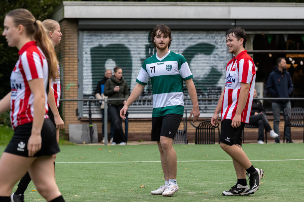 Nic. 6 – NKC-Wees Kwiek 1-04